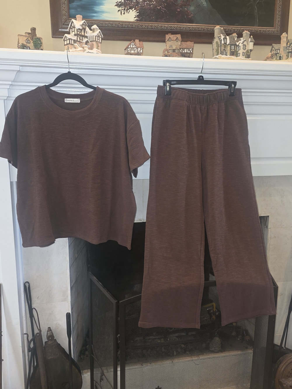 Zenana Outfitters Wide Leg Pants and Tee Set in Brown